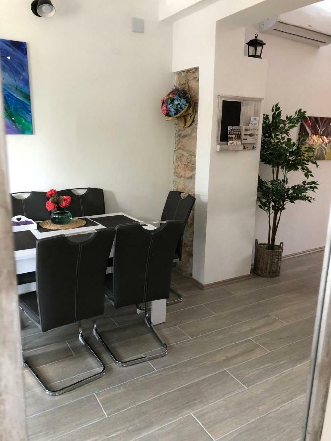 Studio Apartman Braco Рисика Екстериор снимка